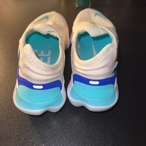 Nike Free Run 3.0 Cream/Teal/Blue Women's Size 7.5